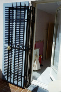  grille ouvrante articulée 