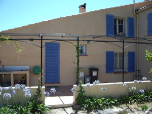 pergola ne fer forgé